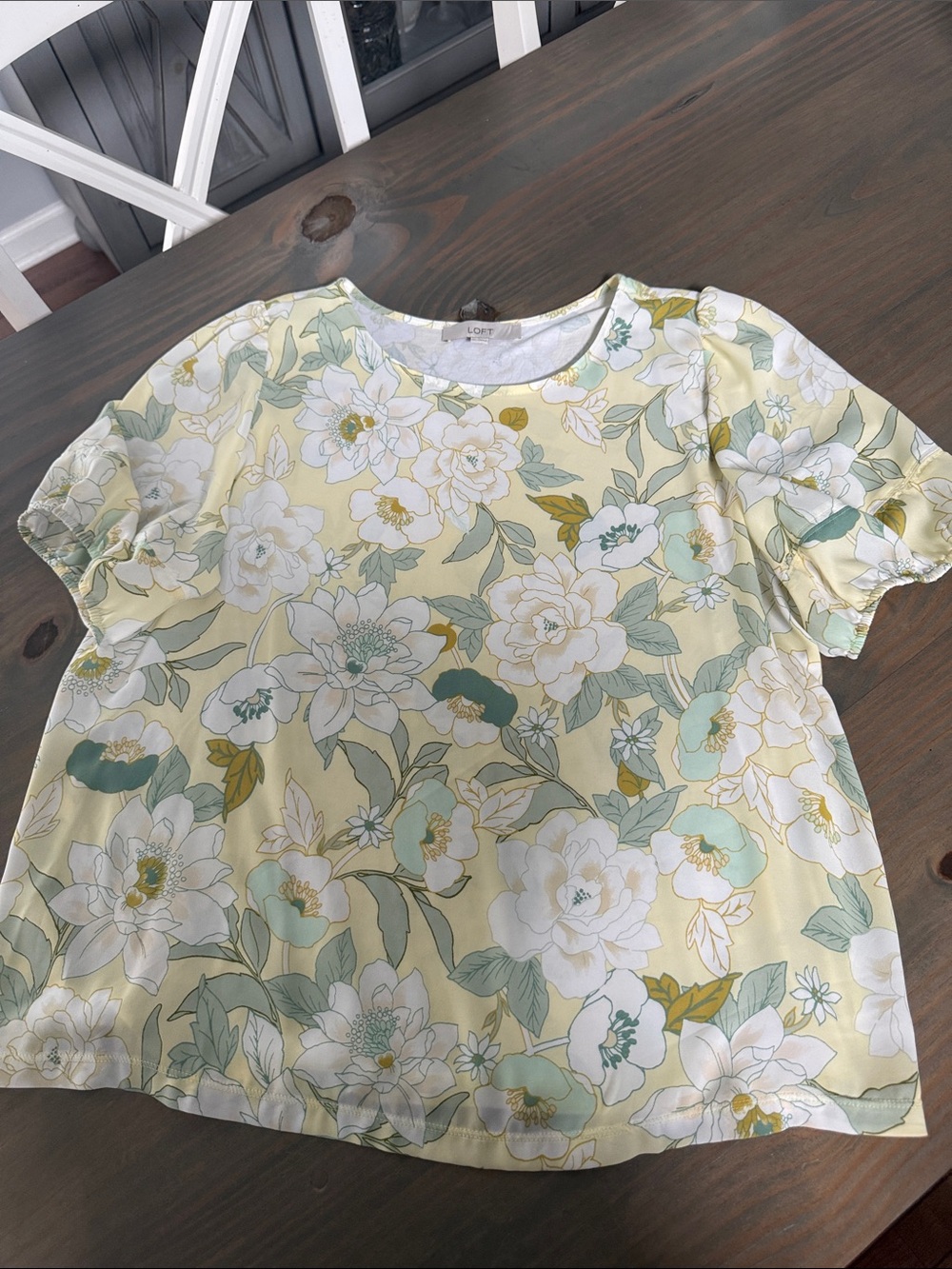 LOFT Pale Yellow Floral Short Sleeve Top with Mint & White Blooms